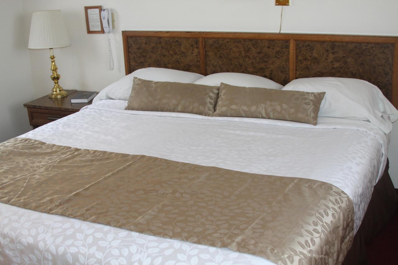 Sleep For Less Motel Sidney Bagian luar foto